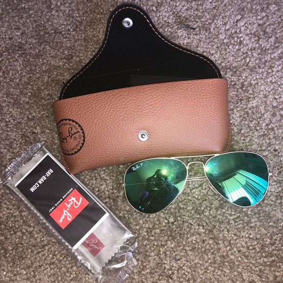 Green Flash Mirror Ray Bans - Picture 2 of 5